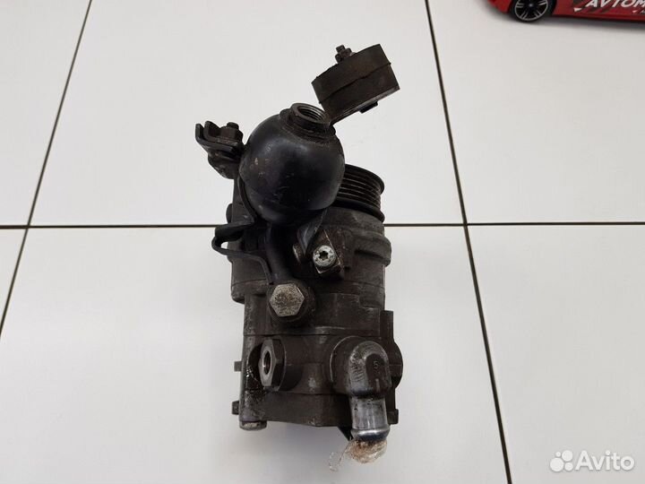 Насос гидроусилителя (BMW 7)