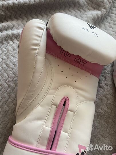 Боксерские перчатки 10 oz