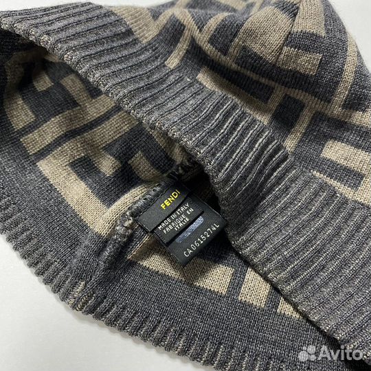 Шапка Fendi оригинал