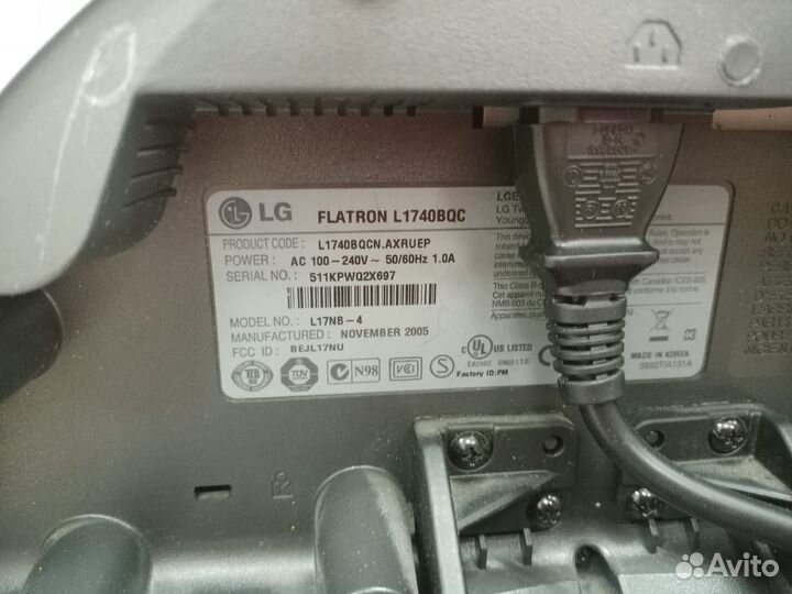 Монитор LG 17