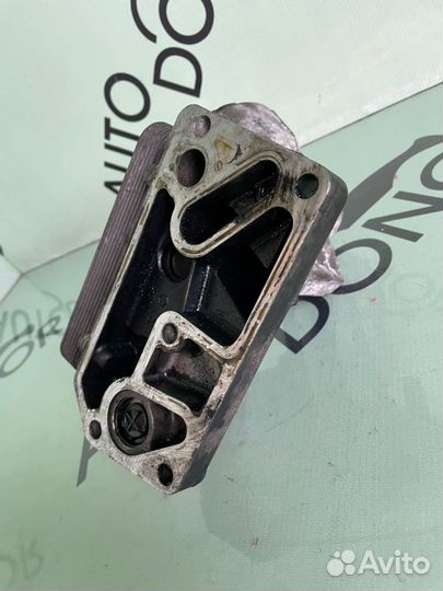 Корпус масляного фильтра Volkswagen Touareg 7L