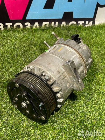 Компрессор кондиционера Ford Escape 4 CX482 2021