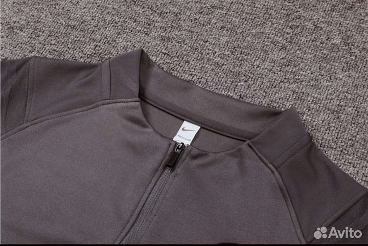 Тренировочный костюм псж