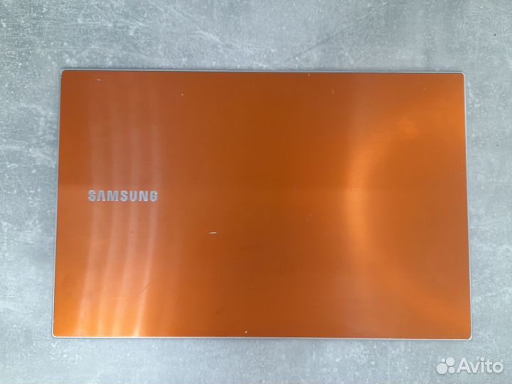 Крышка матрицы Samsung NP300V5A BA75-03225C