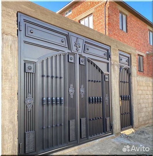 Кованые ворота под ключ