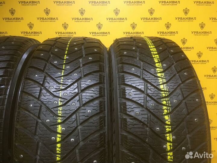 Yokohama Ice Guard IG65 215/55 R18 99T