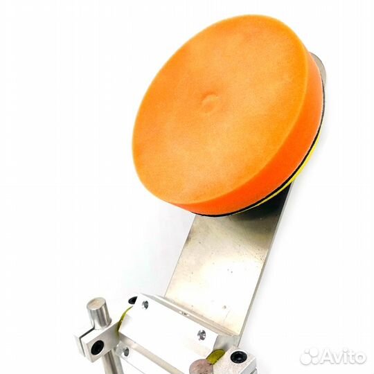 Устройство для ремонта/полировки дисков CD/DVD