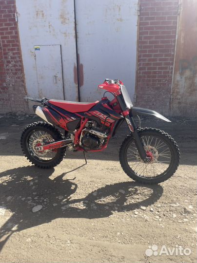 Bse z10