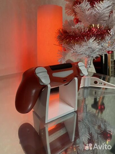 Sony playstation 4 pro Limited Edition + 700 игр