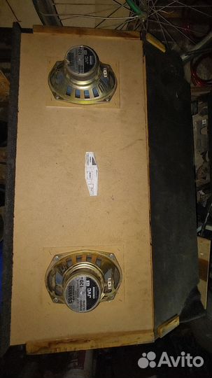 Полка акустическая 2111