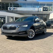 Skoda Octavia 2.0 AMT, 2021, 64 952 км, с пробегом, цена 2 877 800 руб.