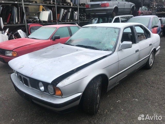 Разбор на запчасти BMW 5 E34 1988-1995