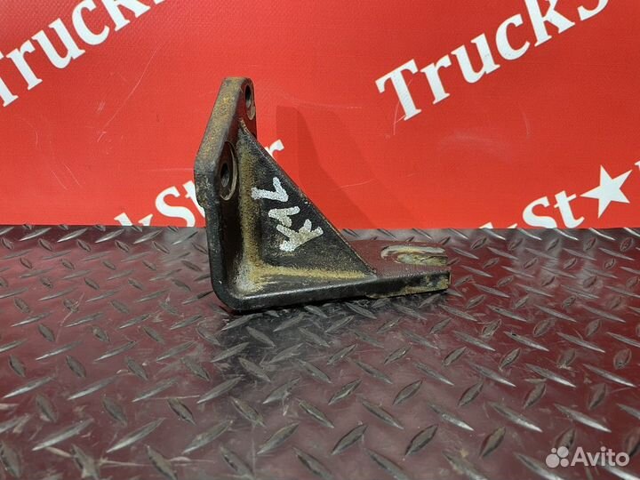 Кронштейн траверсы кпп левый камаз 5490