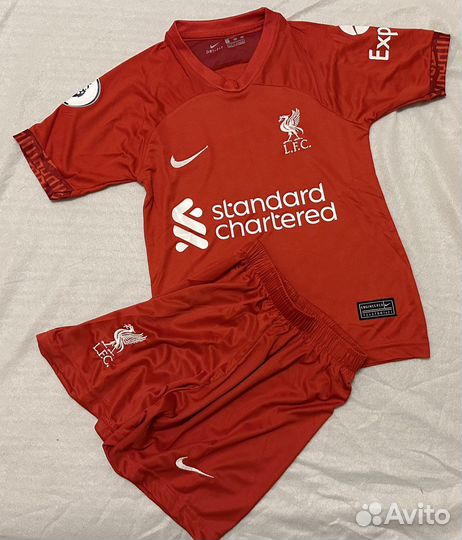 Футбольная форма Ливерпуль
