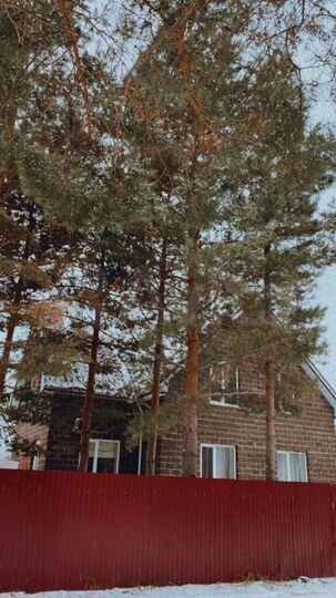 Коттедж 320 м² на участке 7,5 сот.