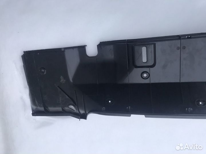 BMW е46 ;Панель багажника задняя, 51 47 8 193 800