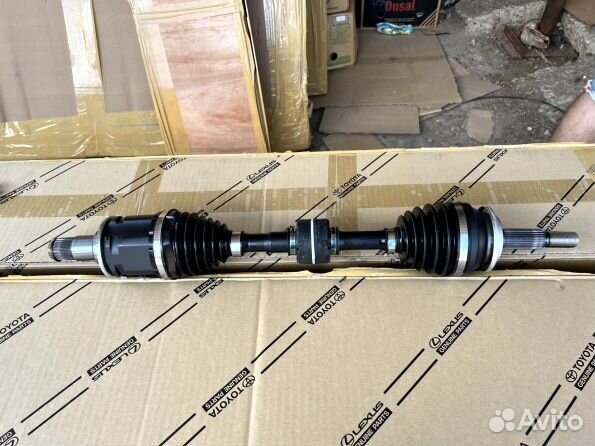 Полуось передняя левая АКПП Toyota Camry ACV70