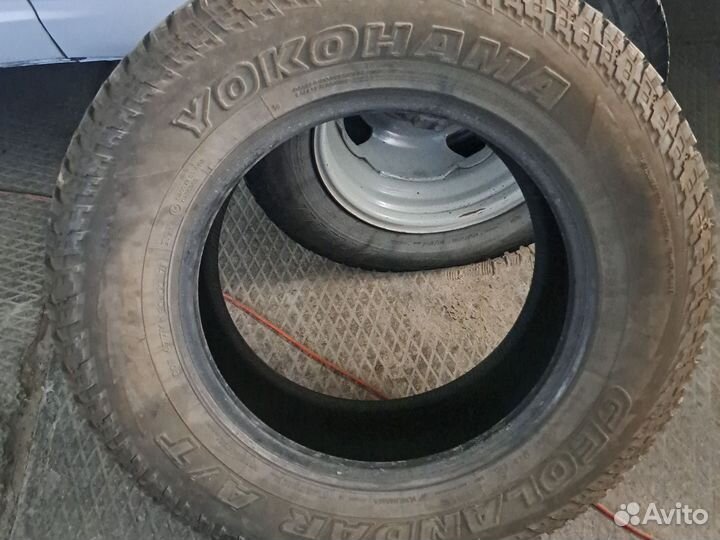 Yokohama Geolandar A/T G015 265/65 R17