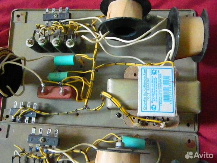 Акустические колонки Ломо Питер2х-полосные фильтра