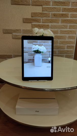 iPad AIR 2 оригинал как новый