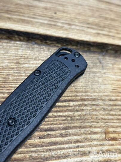 Нож Benchmade Bugout 535 серрейтор