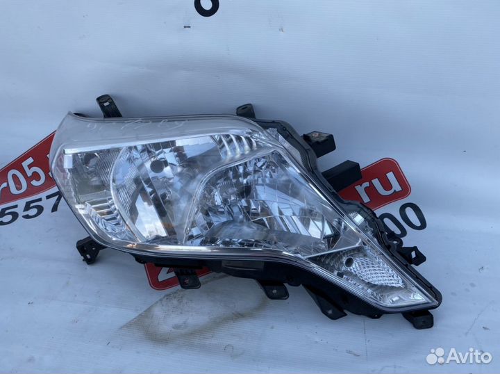 Toyota Prado 150 фара правая