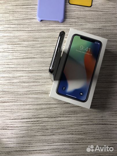 iPhone X, 64 ГБ