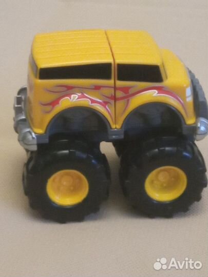 Игрушки пакетом машинки 