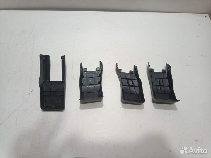 Крепление сидения Lexus RX III