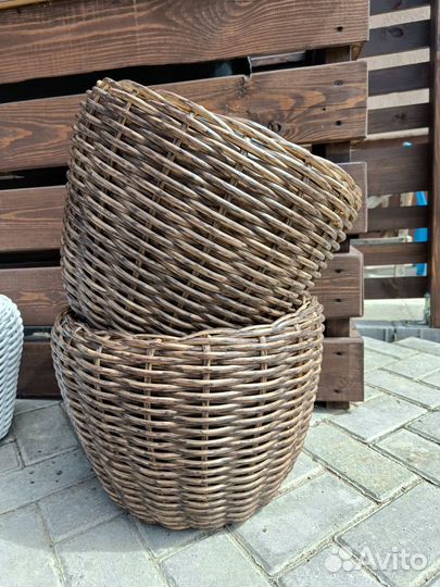 Кашпо из ротанга