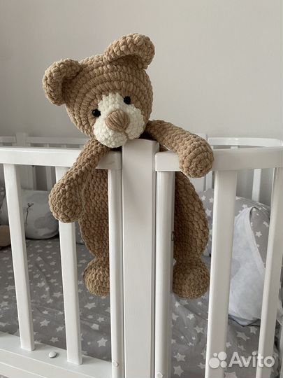 Плюшевый мишка - обнимашка