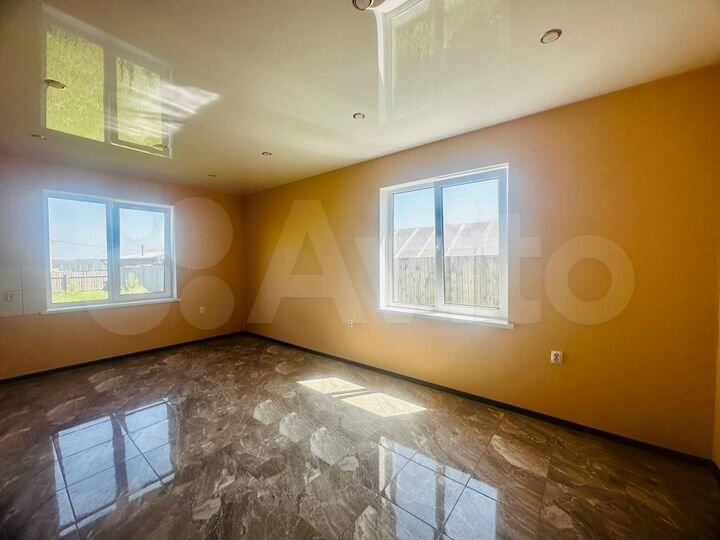 Дом 152 м² на участке 8 сот.