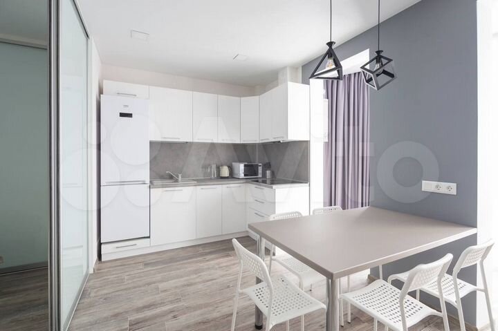 2-к. квартира, 55 м², 13/17 эт.