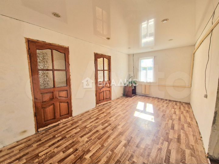 Дом 69 м² на участке 24 сот.