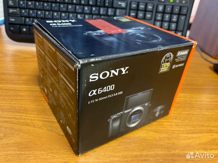 Фотоаппарат Sony Alpha A6400 kit 16-50mm черный