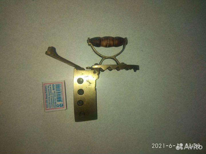 Утюжок манжетный