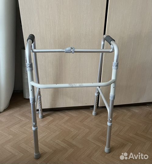 Кровать для лежачих больных б/у