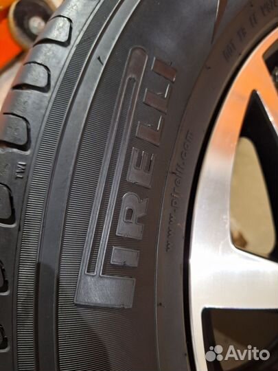 Pirelli Scorpion 215/65 R17