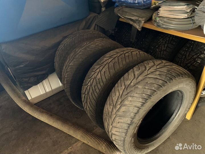 Hankook Ventus ST RH06 285/60 R18 116V