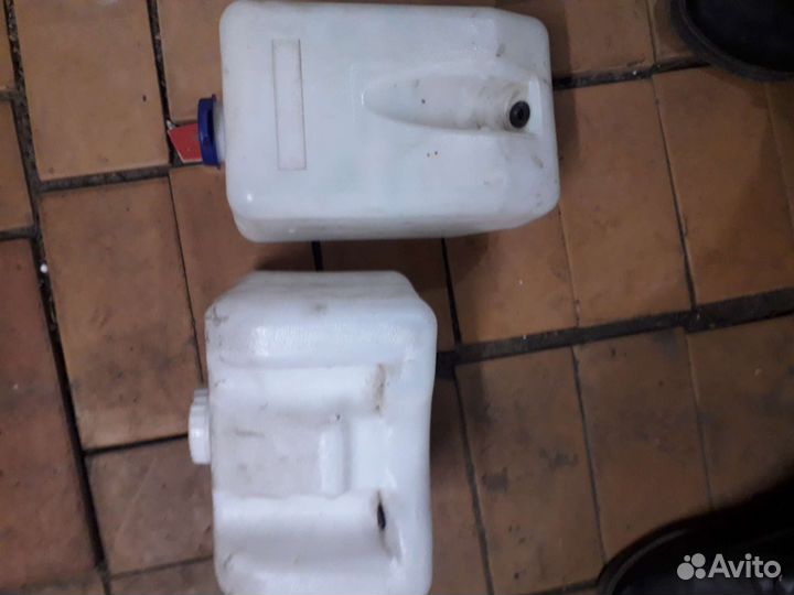 Бачок омывателя волга ГАЗЕЛЬ