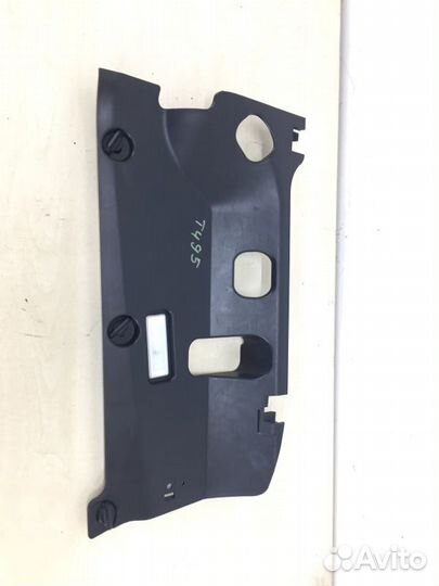 Облицовка пространства для ног левая Bmw X5 30D