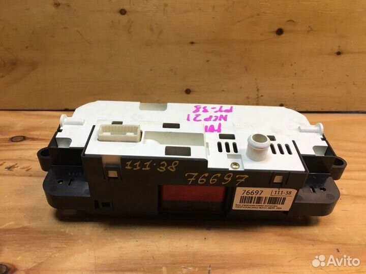 Блок управления климат контролем Toyota Funcargo