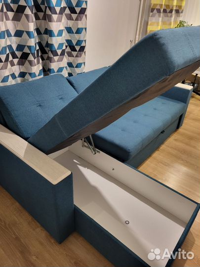 Угловой диван