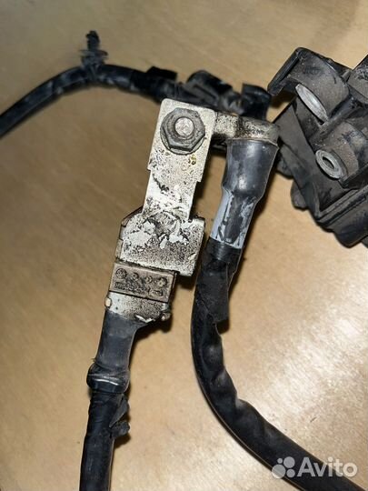 Клема плюсовая Ford Focus 2