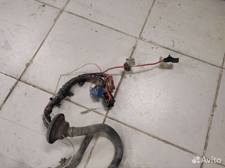 Коса подкапотная Priora