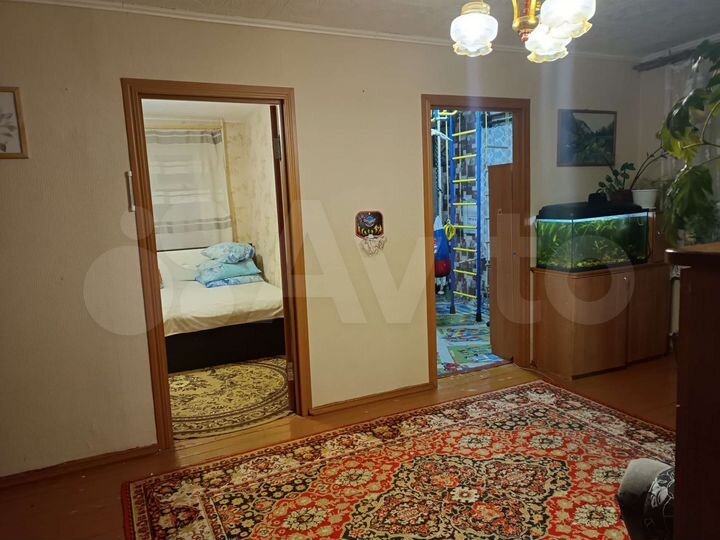 4-к. квартира, 64 м², 2/5 эт.