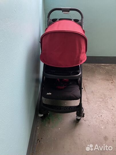 Прогулочная коляска joie muse