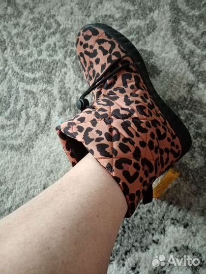 Дутики женские