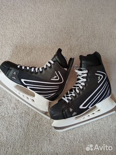 Коньки хоккейные мужские