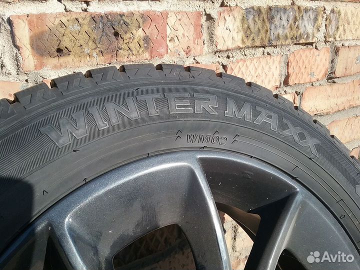 Dunlop Winter Maxx WM02 185/60 R16 86Q